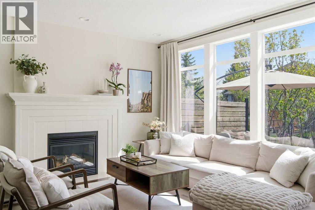 53 Discovery Ridge Gardens SW - 13