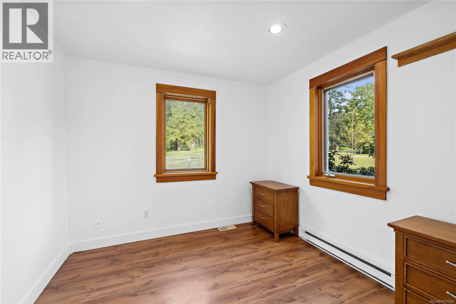 2035 Pace Rd - 30