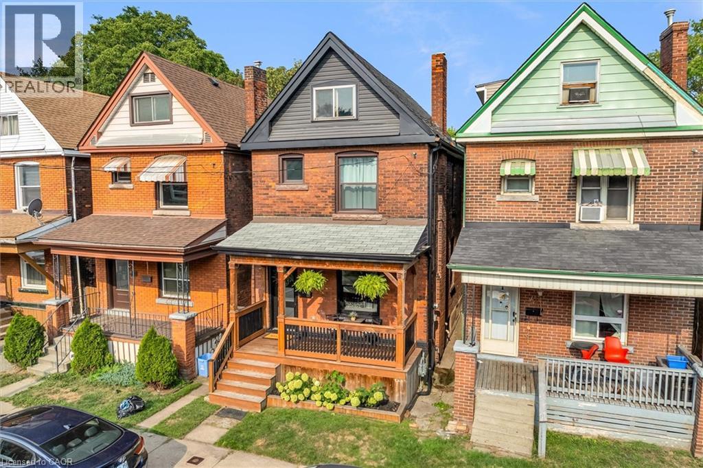 39 FAIRLEIGH Avenue N - 29