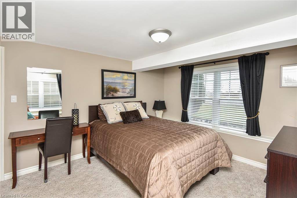 1060 BEACH Boulevard - 25