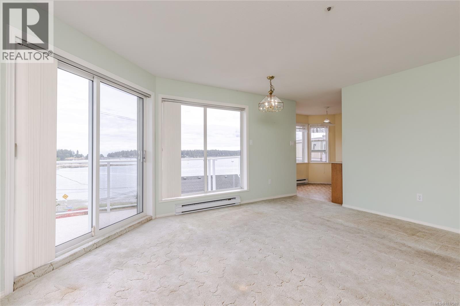 304 75 Bryden St, Nanaimo