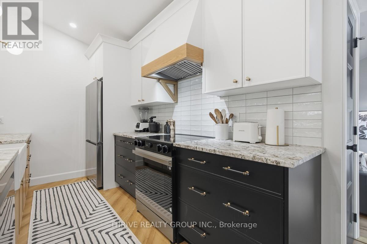 21 MCGILL PLACE - 13