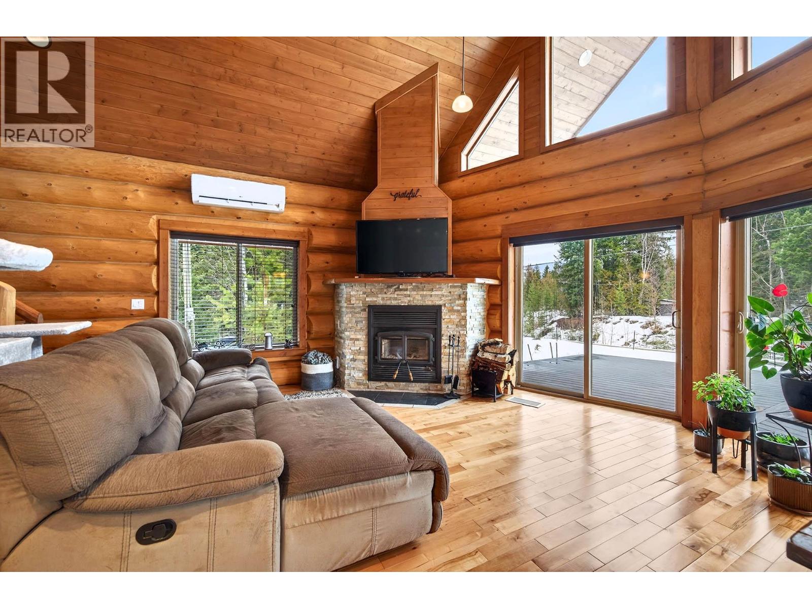 165 OGDEN Road, Clearwater