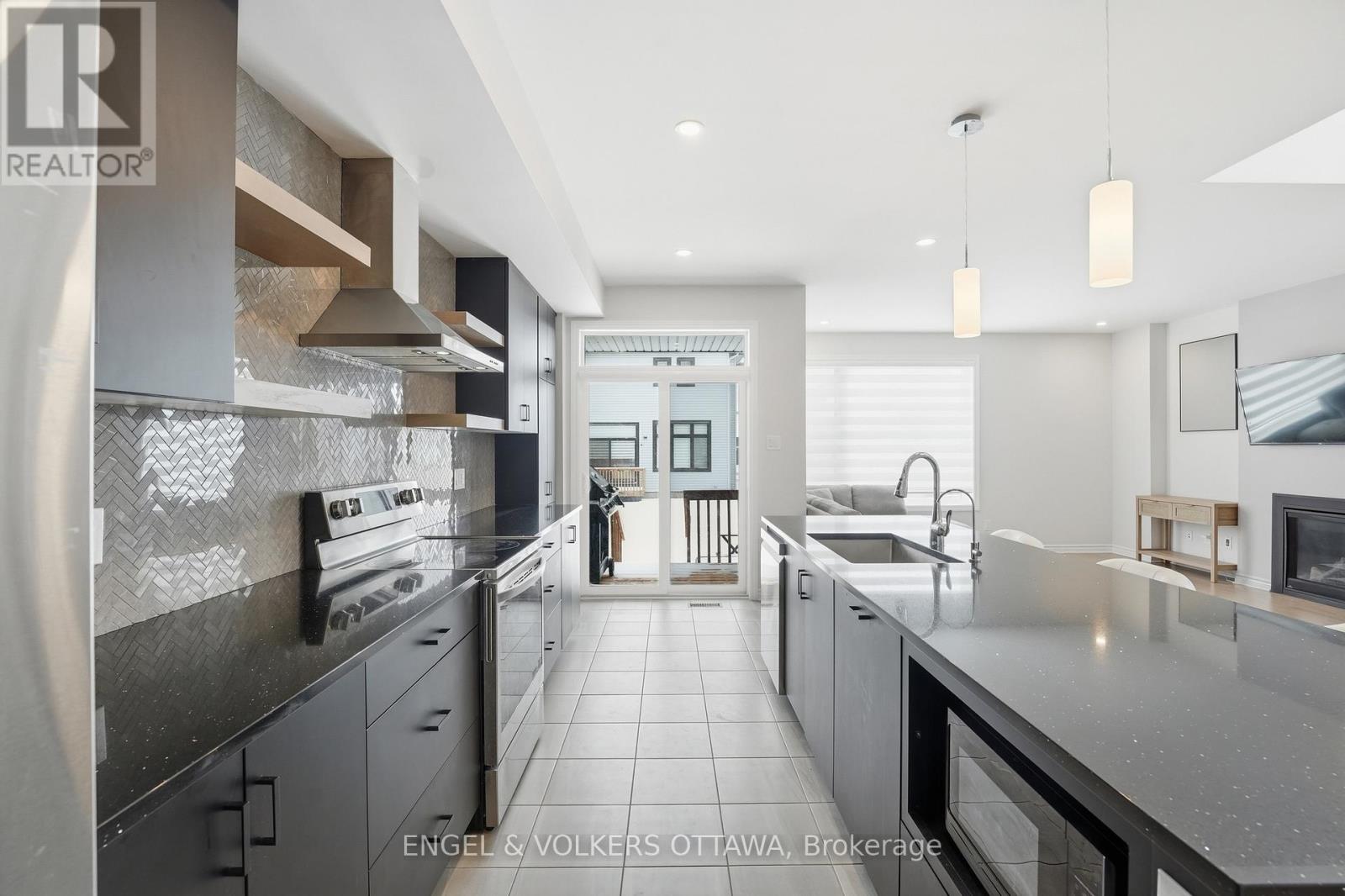 306 OAKMONT DRIVE - 10