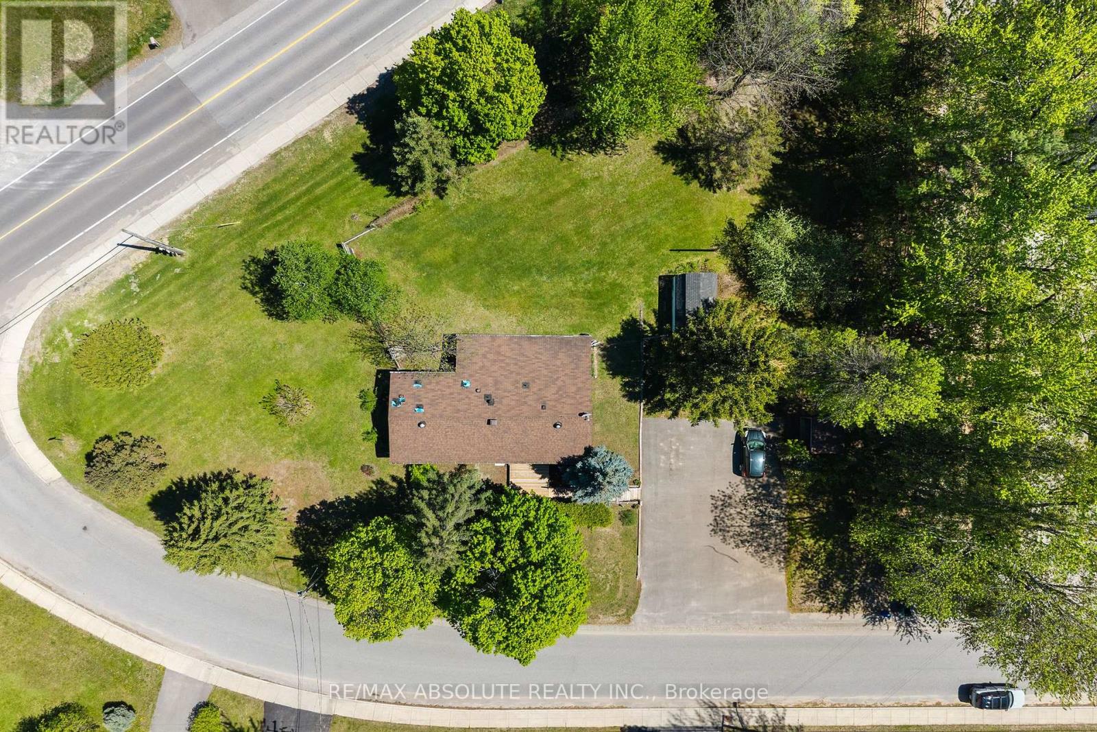 235 POOLE STREET - 24