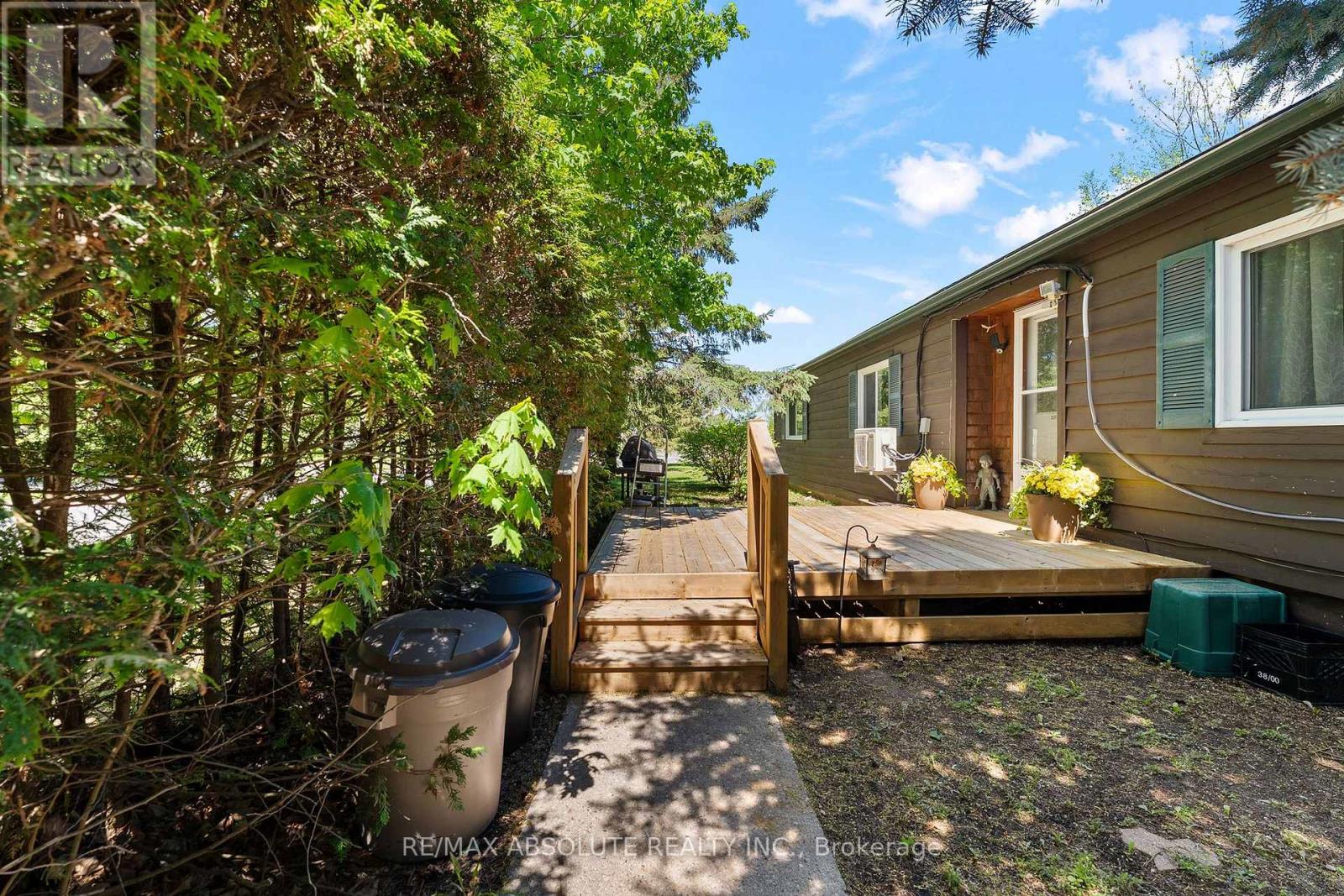 235 POOLE STREET - 31