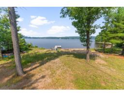 1 Ch. Harmony Bay, L Ile Du Grand Calumet, QC J0X1K0 Photo 34