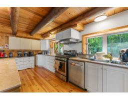 Enclosed porch - 1 Ch. Harmony Bay, L Ile Du Grand Calumet, QC J0X1K0 Photo 7