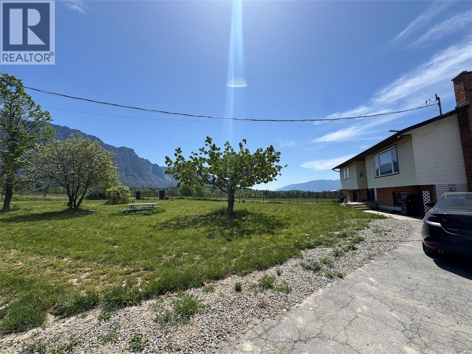 3621 Muzzy Road - Image 2