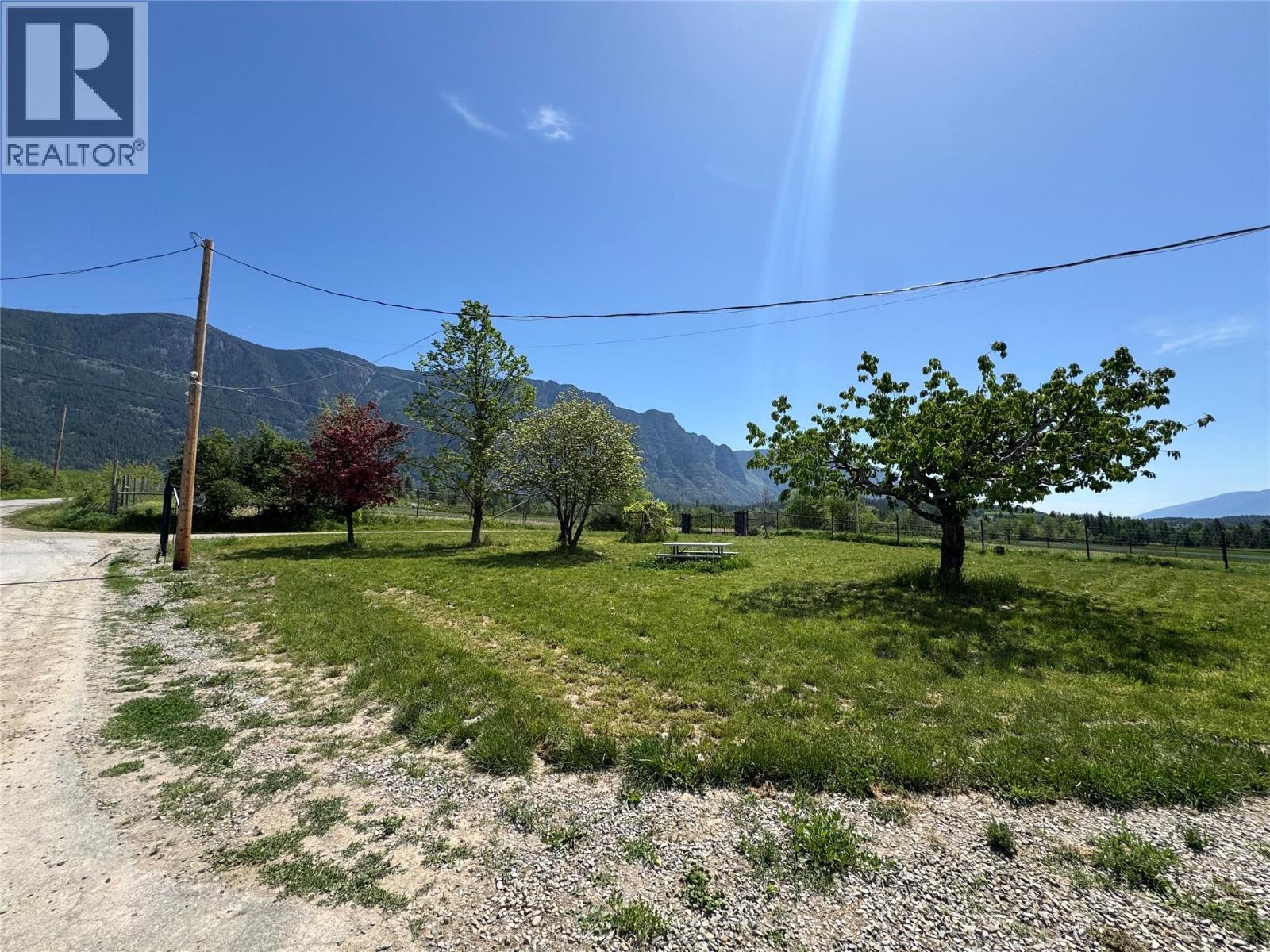3621 Muzzy Road - Image 3