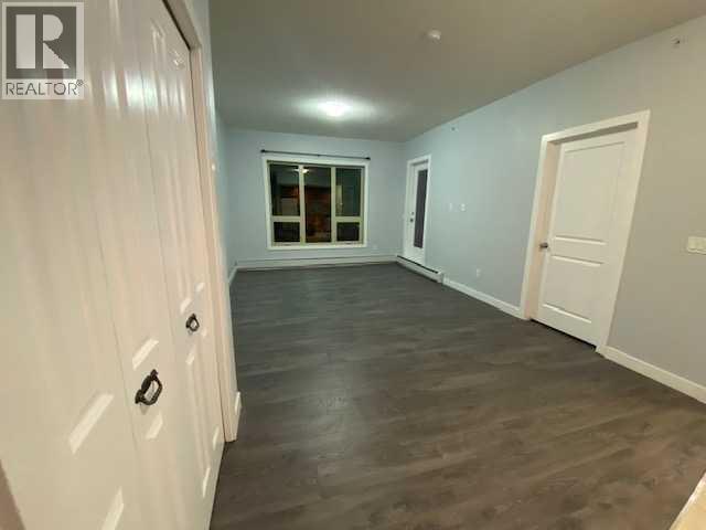 #25 330 2 Street W - 13