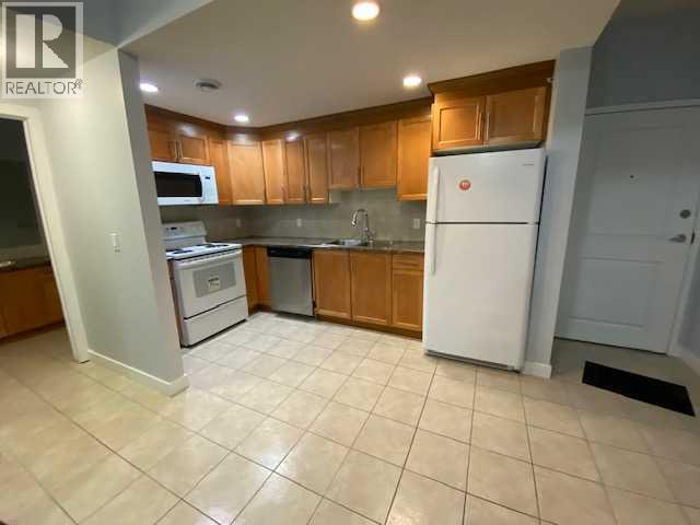 #25 330 2 Street W - 4