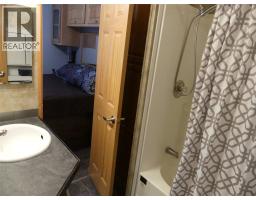 2633 Squilax-anglemont Road Unit# 3, Scotch Creek, BC V0E1M5 Photo 13