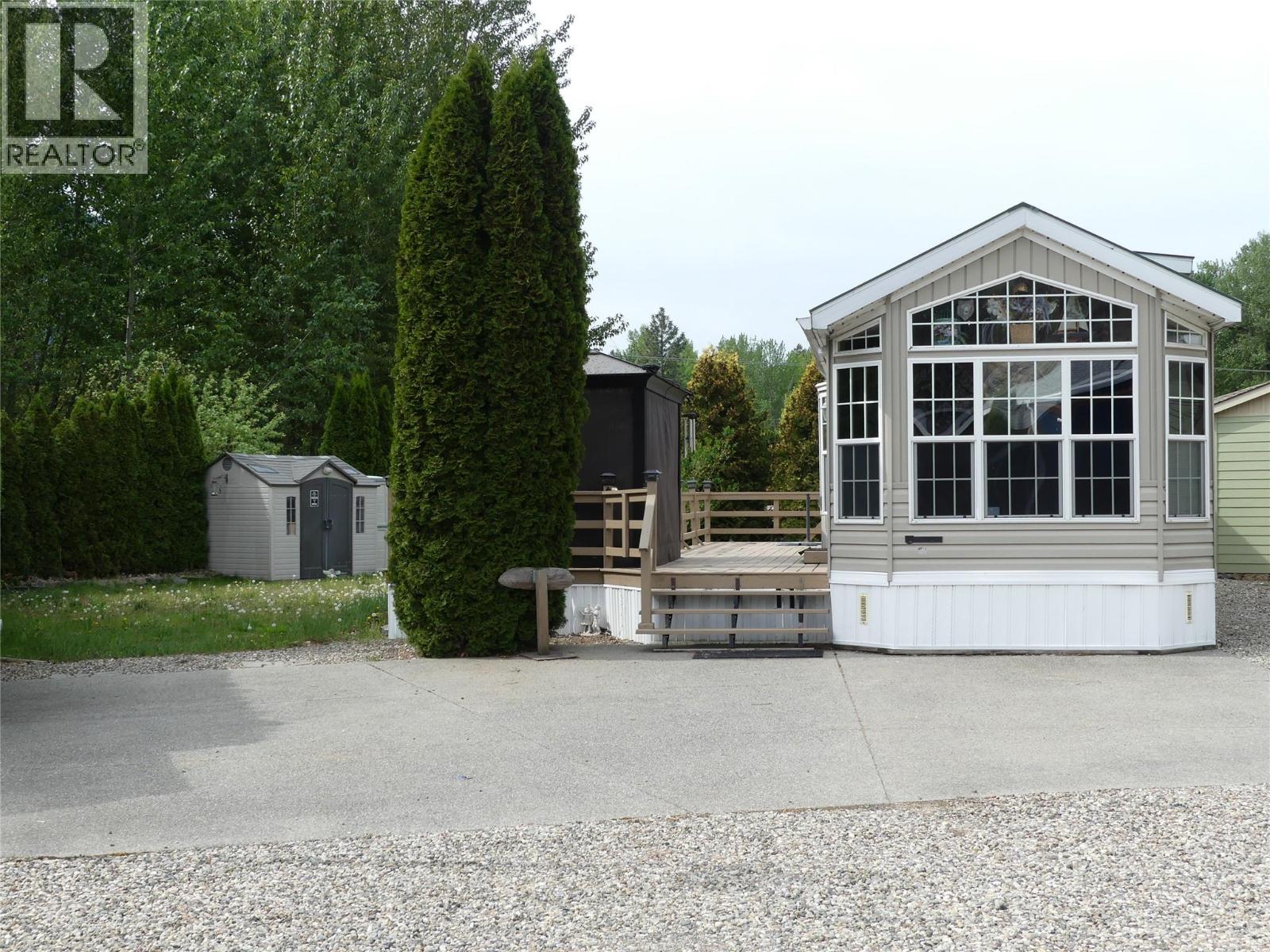 3 2633 SQUILAX-ANGLEMONT Road - main photo