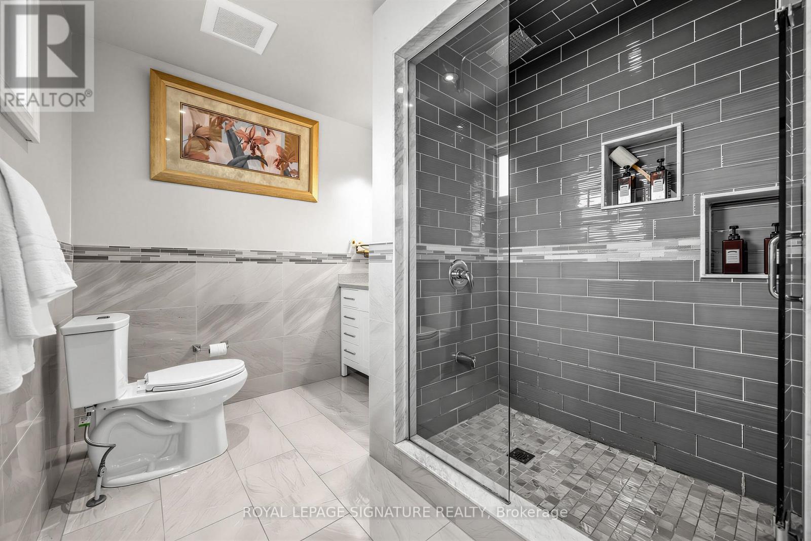 7258 VERNOR DRIVE - 26