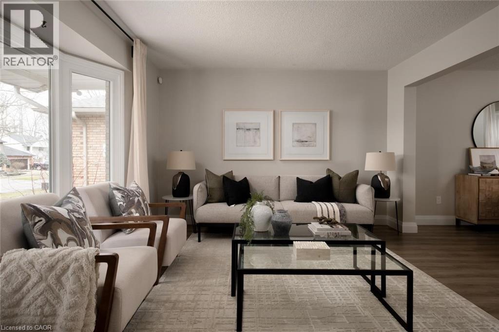 27 MILLBRIDGE Crescent - 7