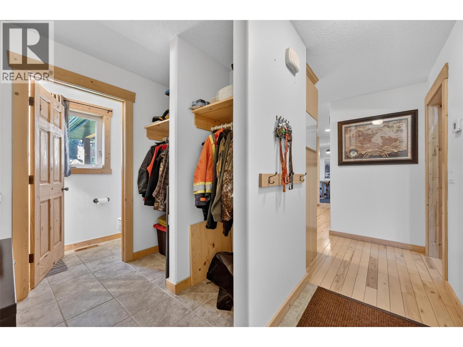 4852 Riverview Drive, Edgewater