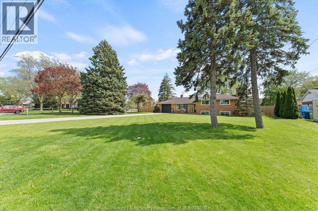 295 SIMCOE STREET - Image 3