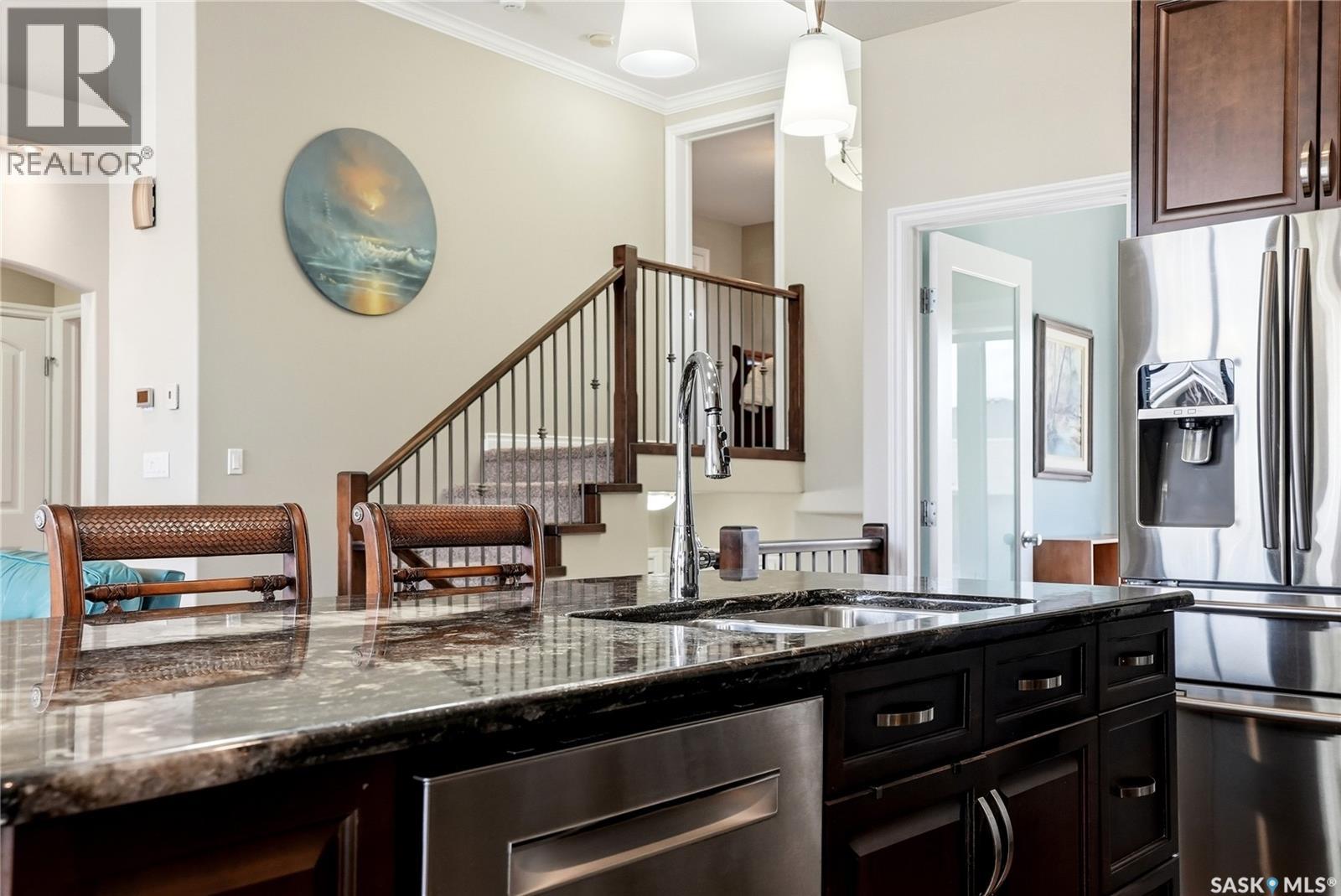 826 Rempel CRESCENT - 12