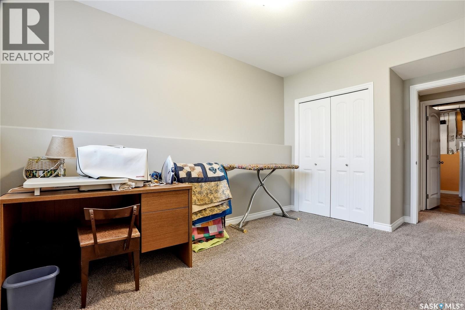 826 Rempel CRESCENT - 38