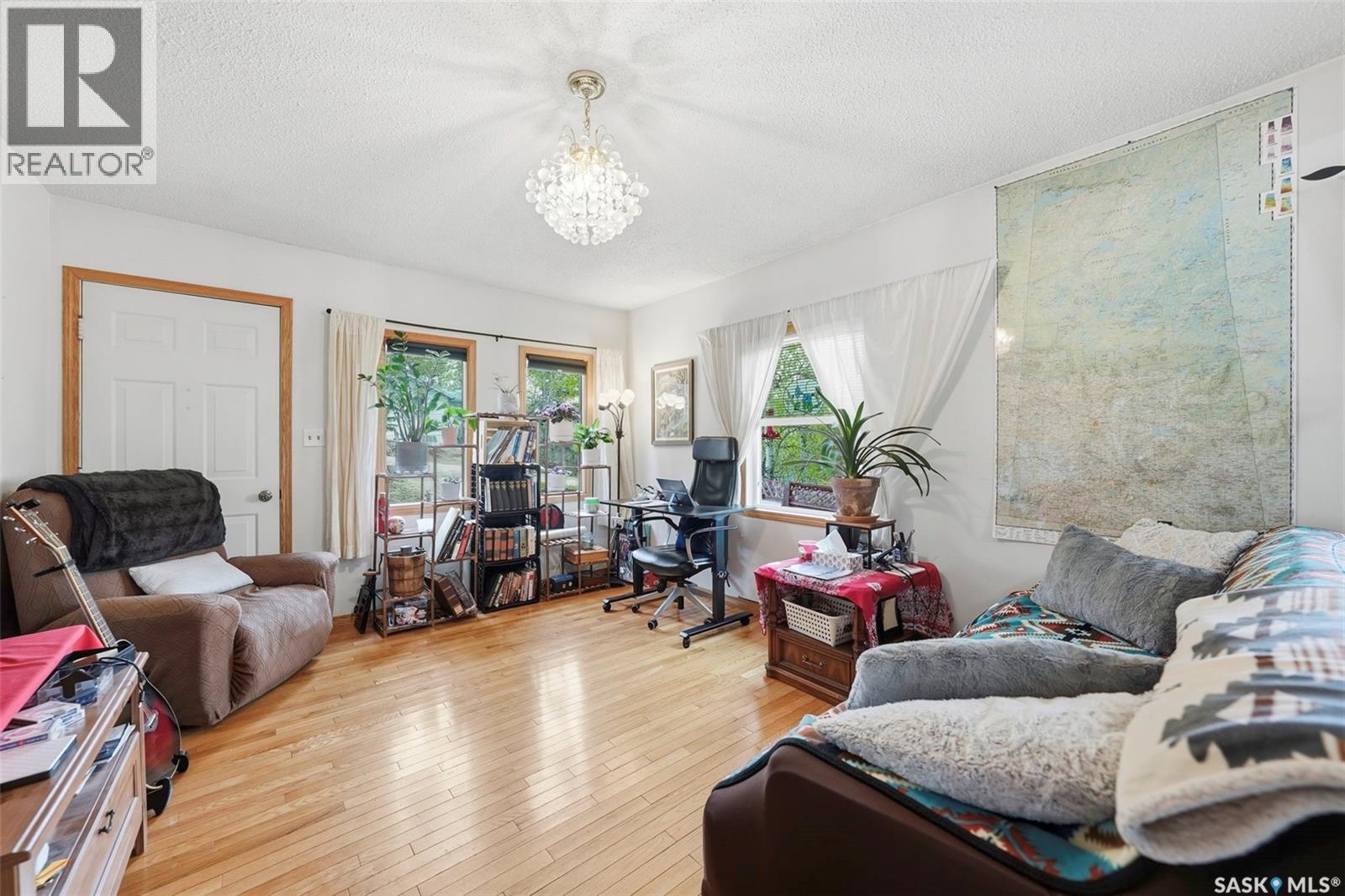 107-109 Shawondasse DRIVE - 12