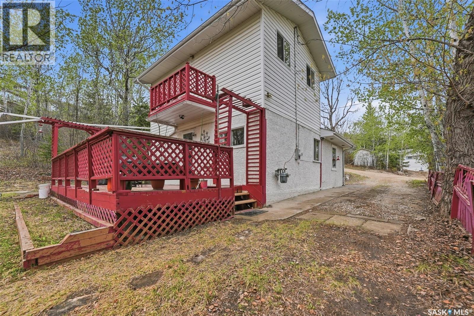 107-109 Shawondasse DRIVE - 34