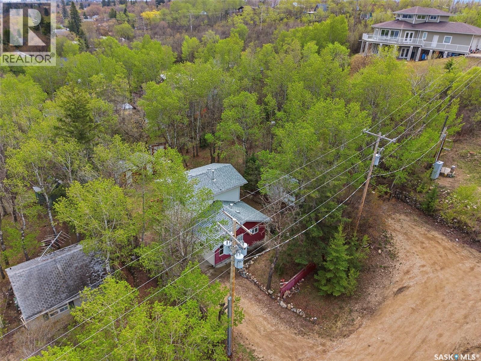 107-109 Shawondasse DRIVE - 38