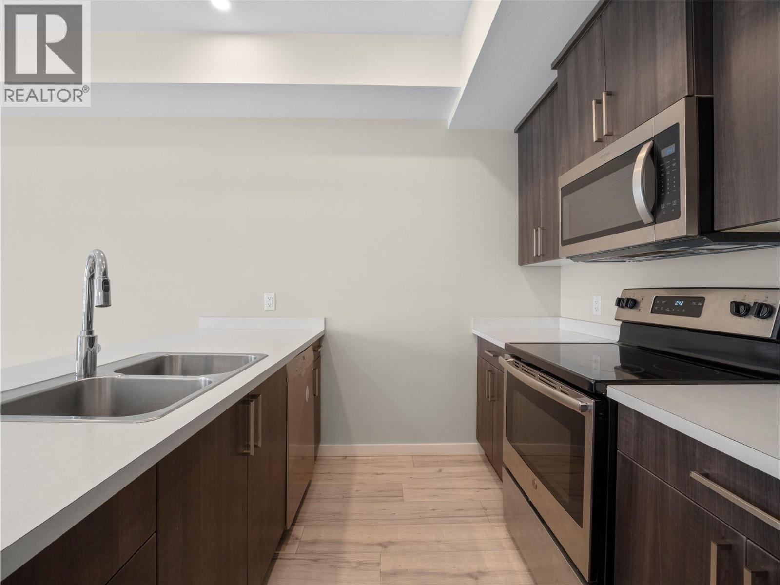 2081 11 Avenue NE Unit# 15, Salmon Arm