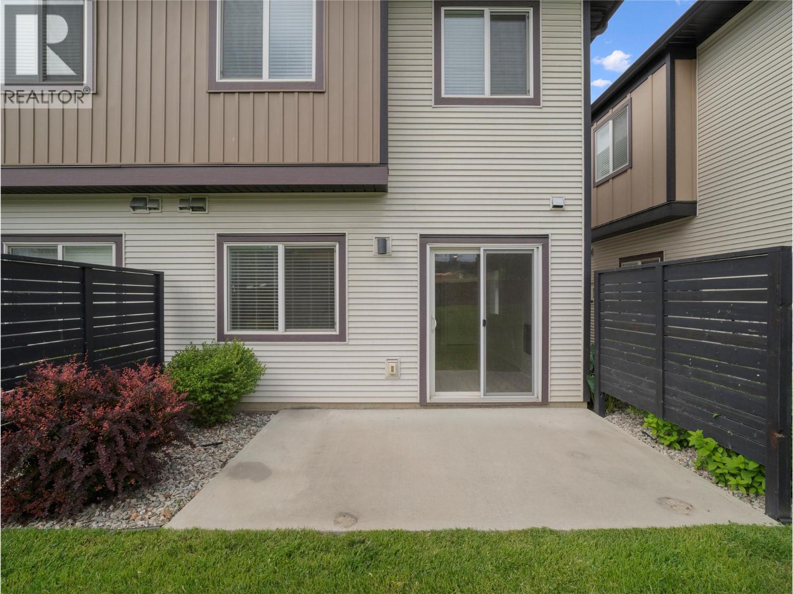 2081 11 Avenue NE Unit# 15, Salmon Arm