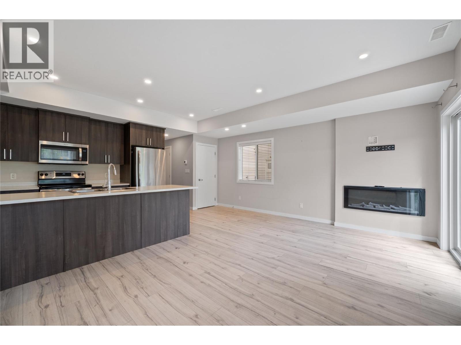 2081 11 Avenue NE Unit# 15, Salmon Arm