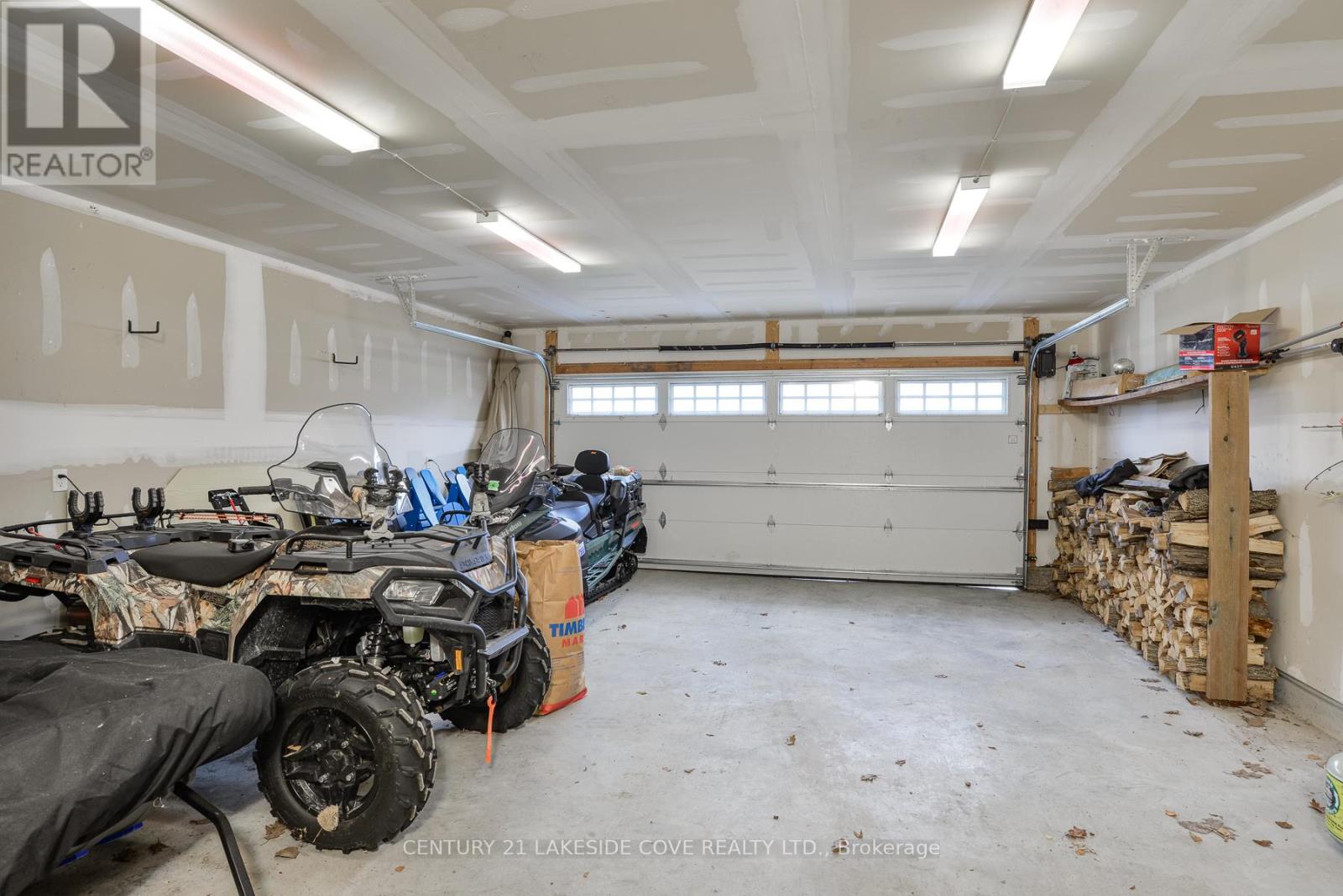 51 RIDGE AVENUE - 25