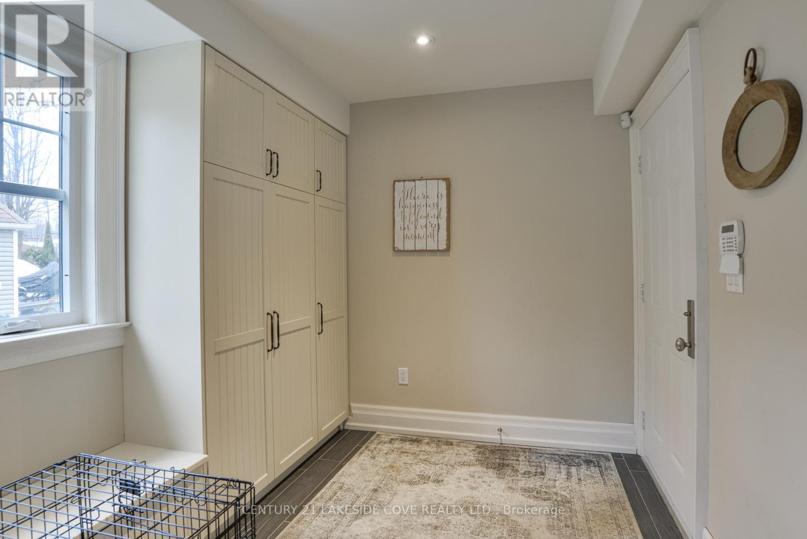 51 RIDGE AVENUE - 26