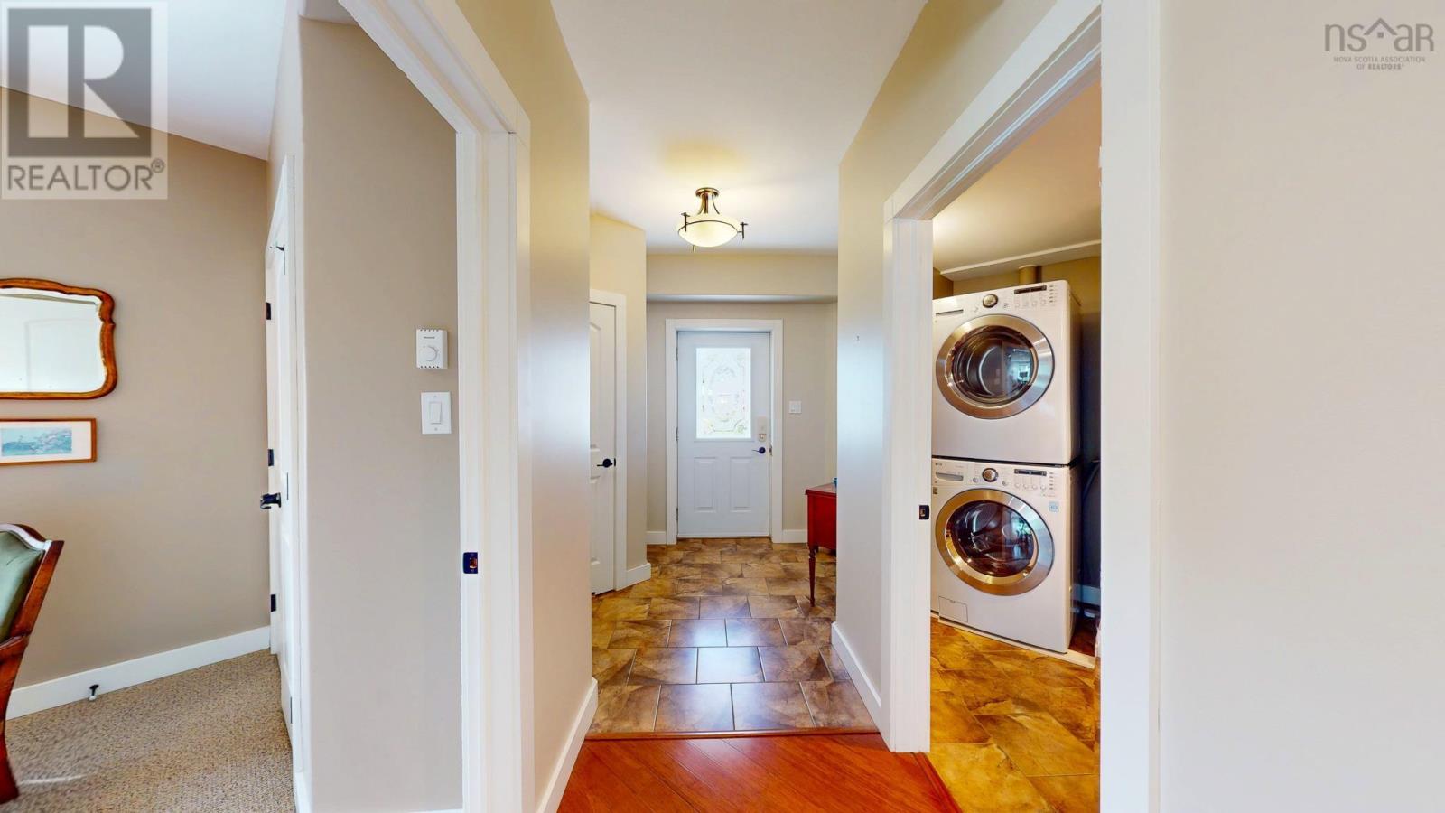 Property 4 of 49 of 101 42 Bigelow Street