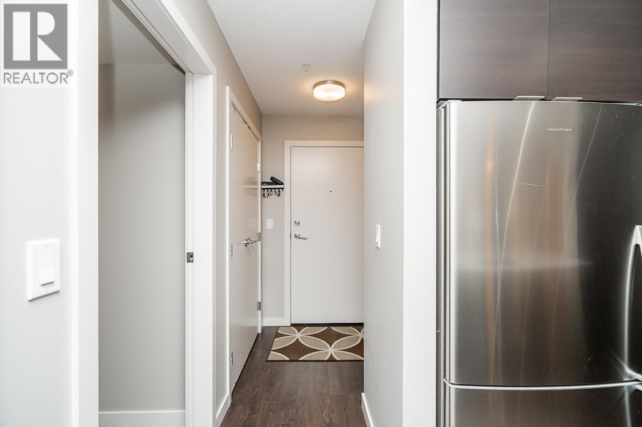 207 1677 LLOYD AVENUE, North Vancouver