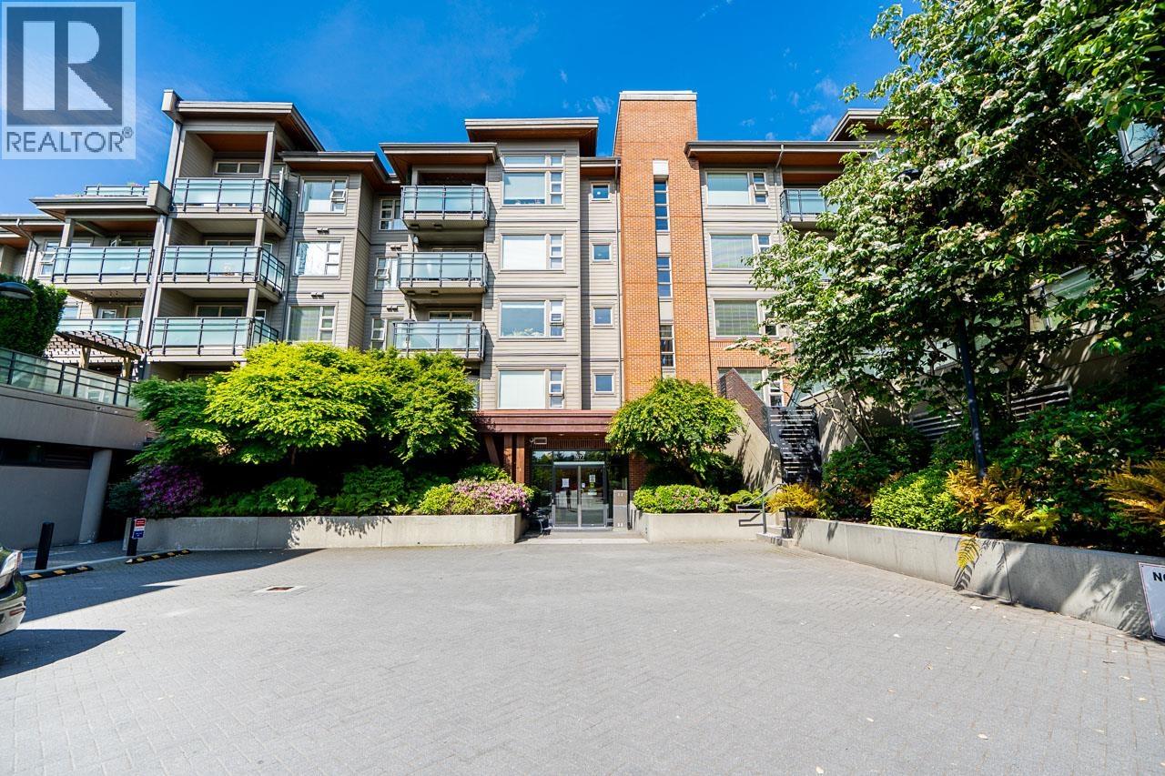 207 1677 LLOYD AVENUE, North Vancouver