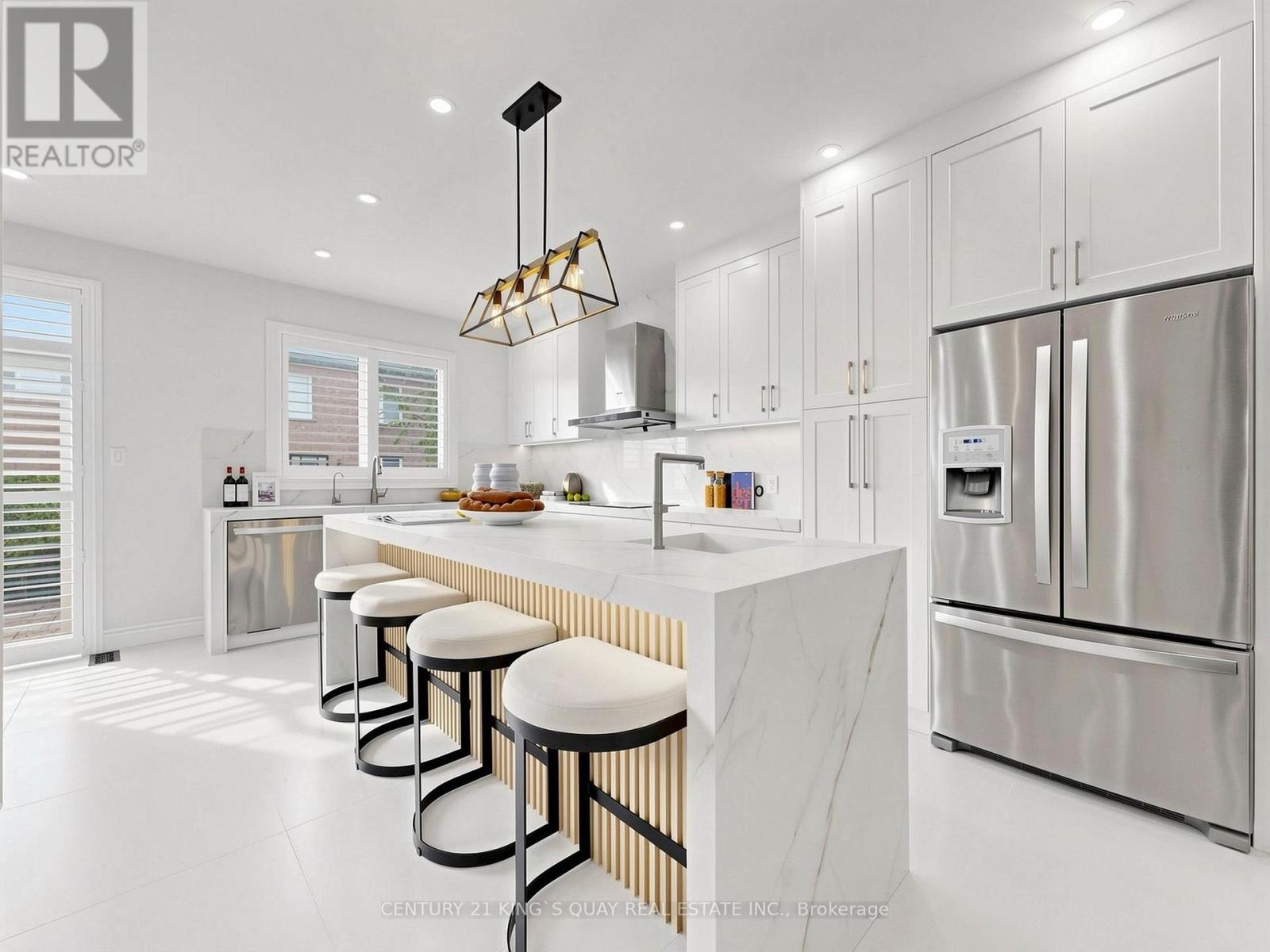 60 ARBOUR DRIVE - 18