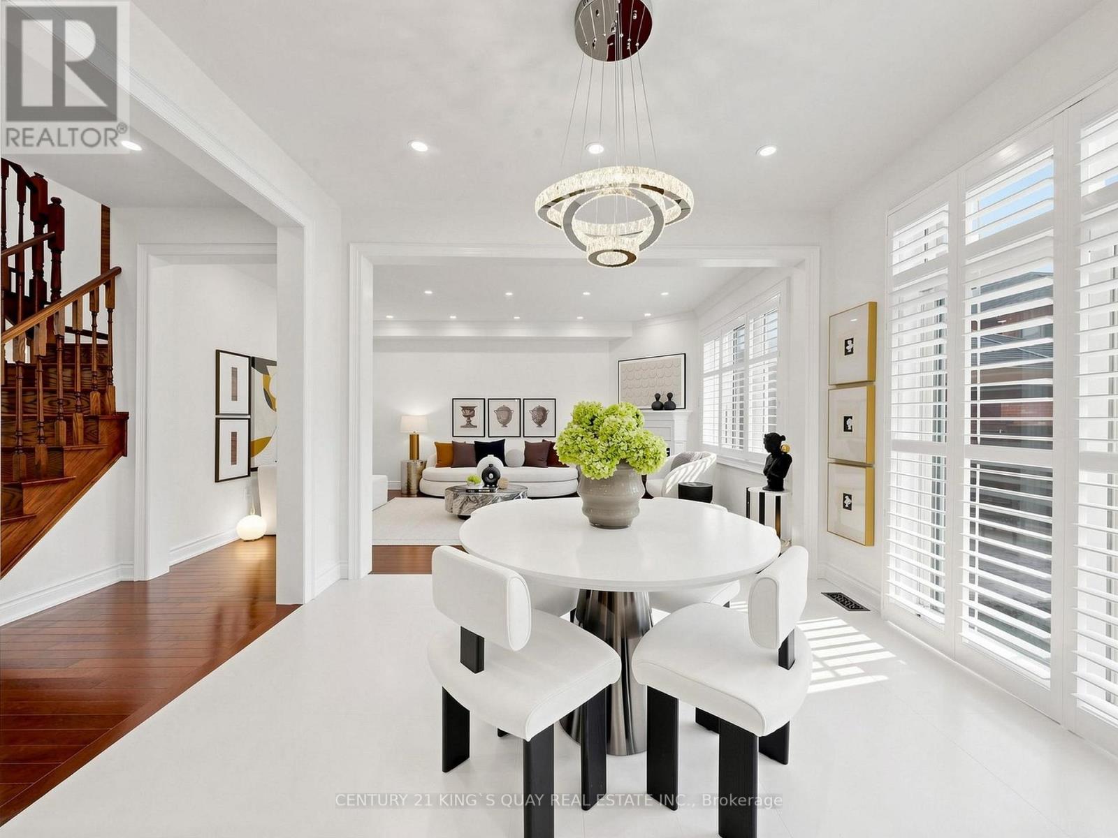 60 ARBOUR DRIVE - 27