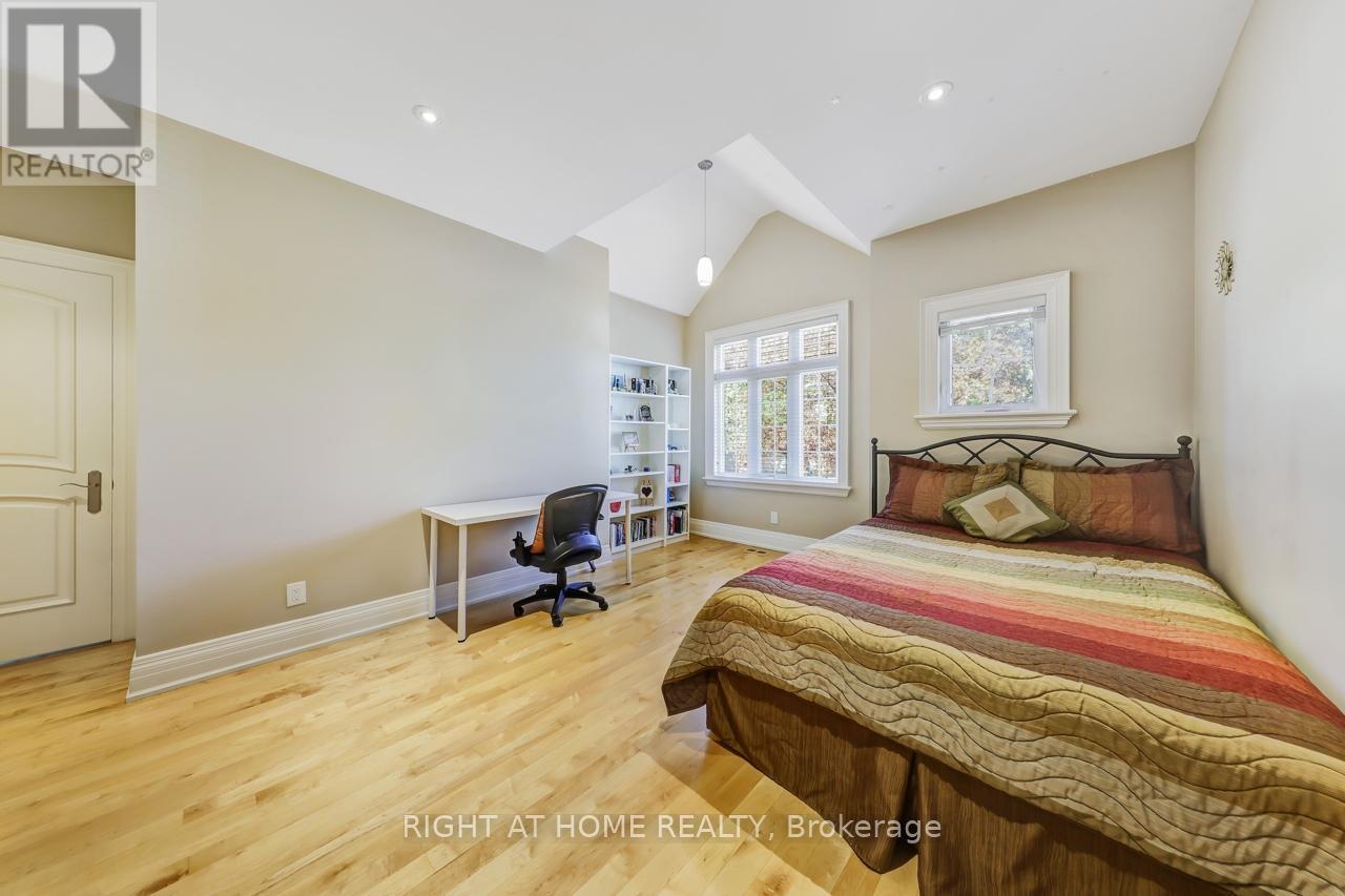 3 WESTROSE AVENUE - 13