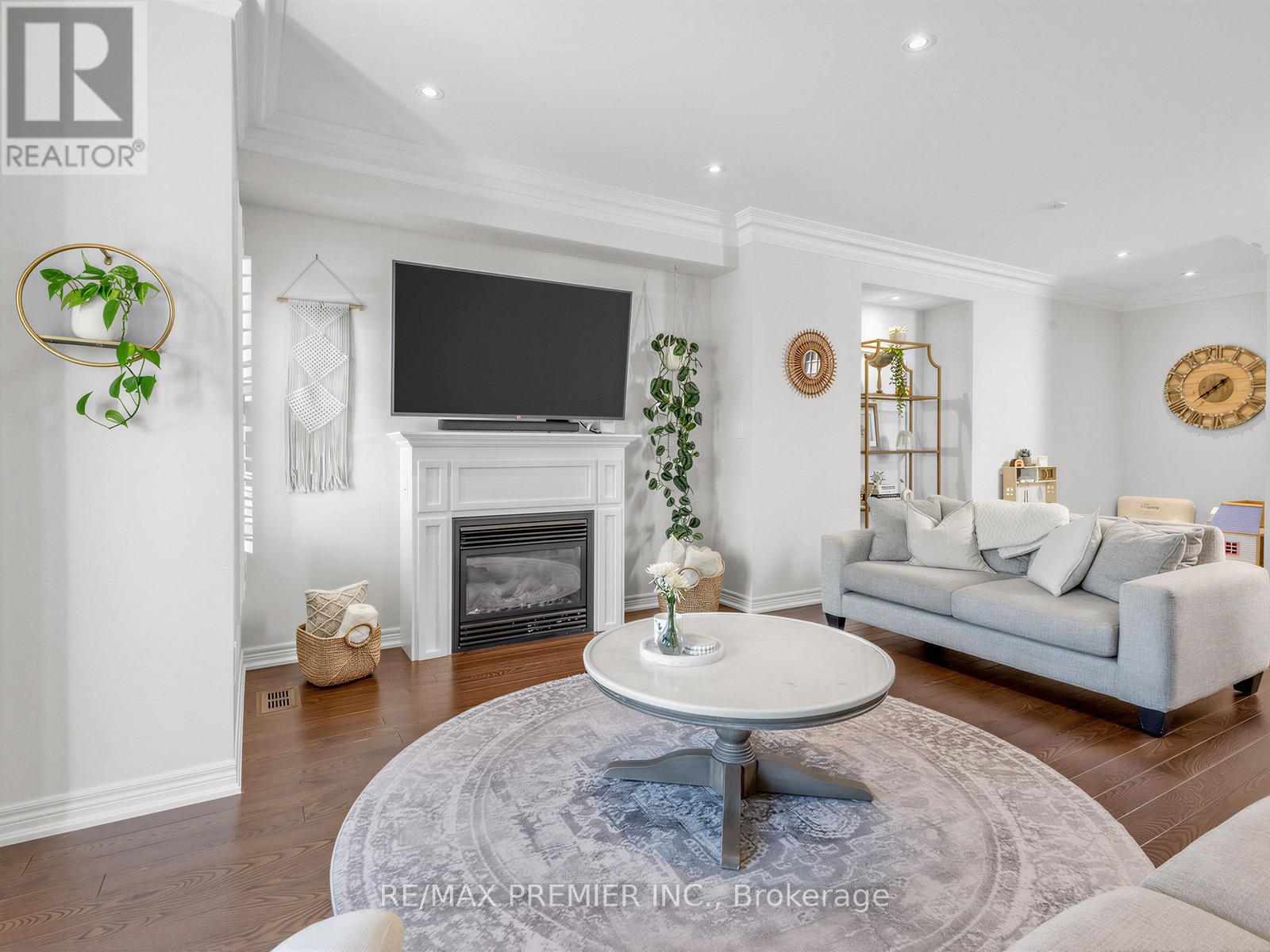 57B WESTONA STREET - 13