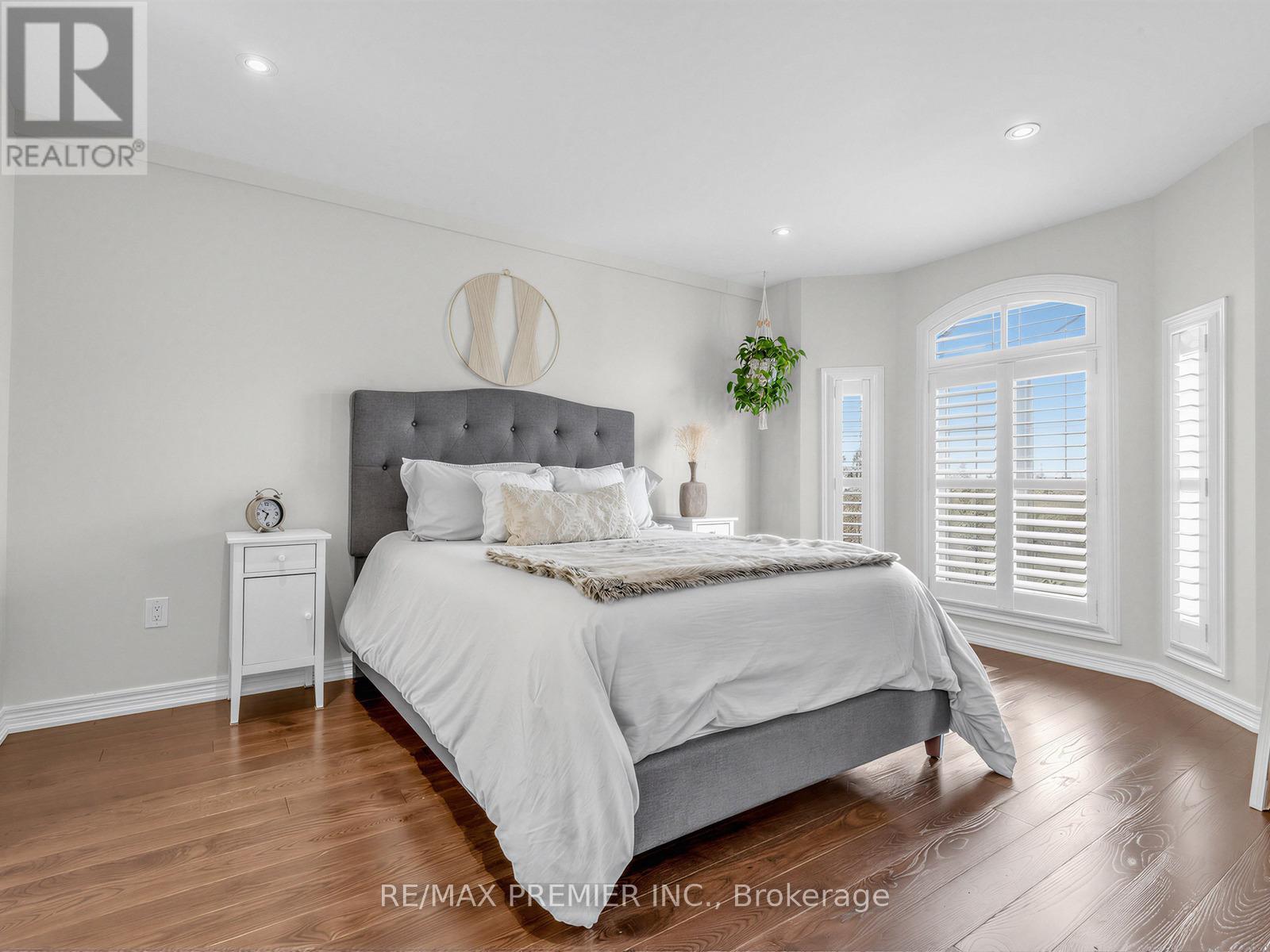 57B WESTONA STREET - 18