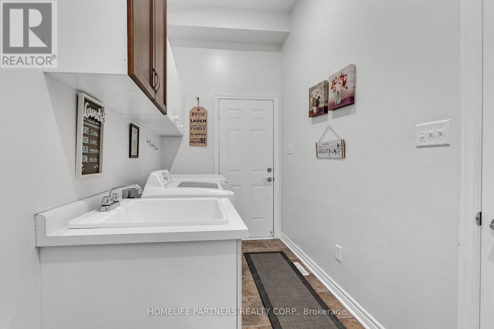 15 OAKHAVEN ROAD - 10