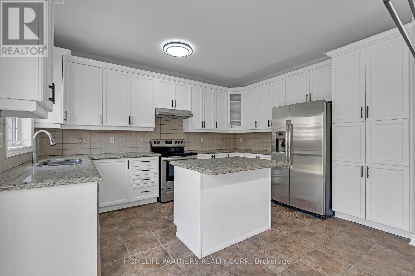 15 OAKHAVEN ROAD - 14