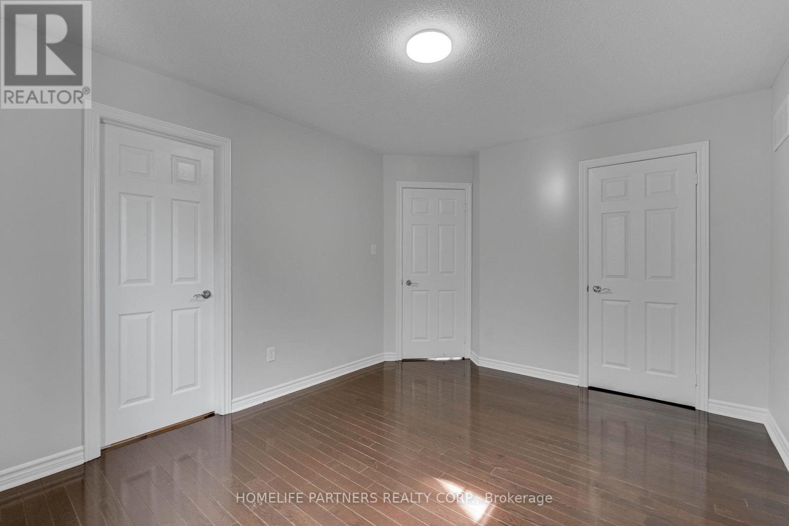 15 OAKHAVEN ROAD - 25