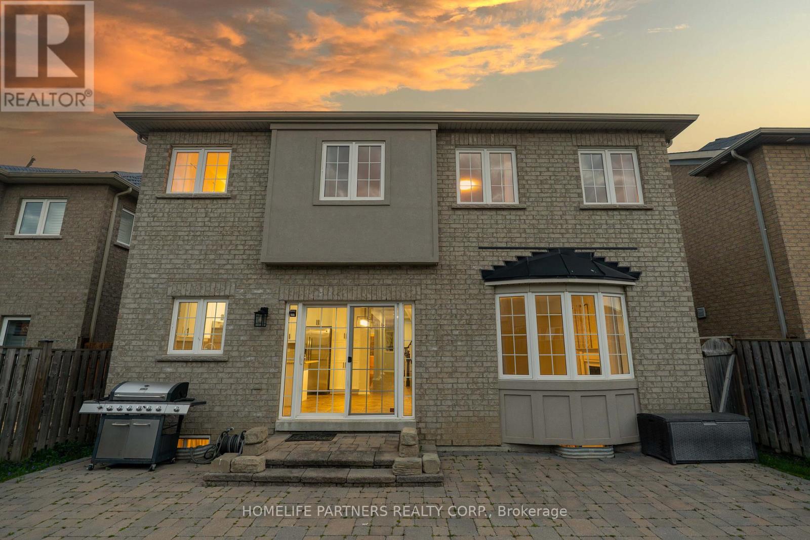 15 OAKHAVEN ROAD - 36