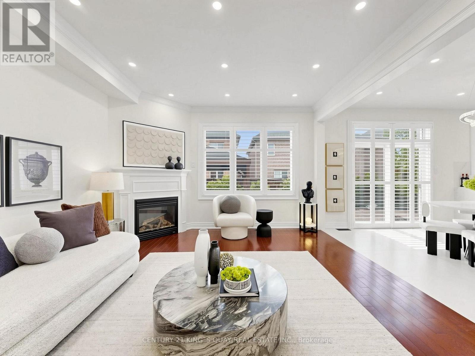 60 ARBOUR DRIVE - 14