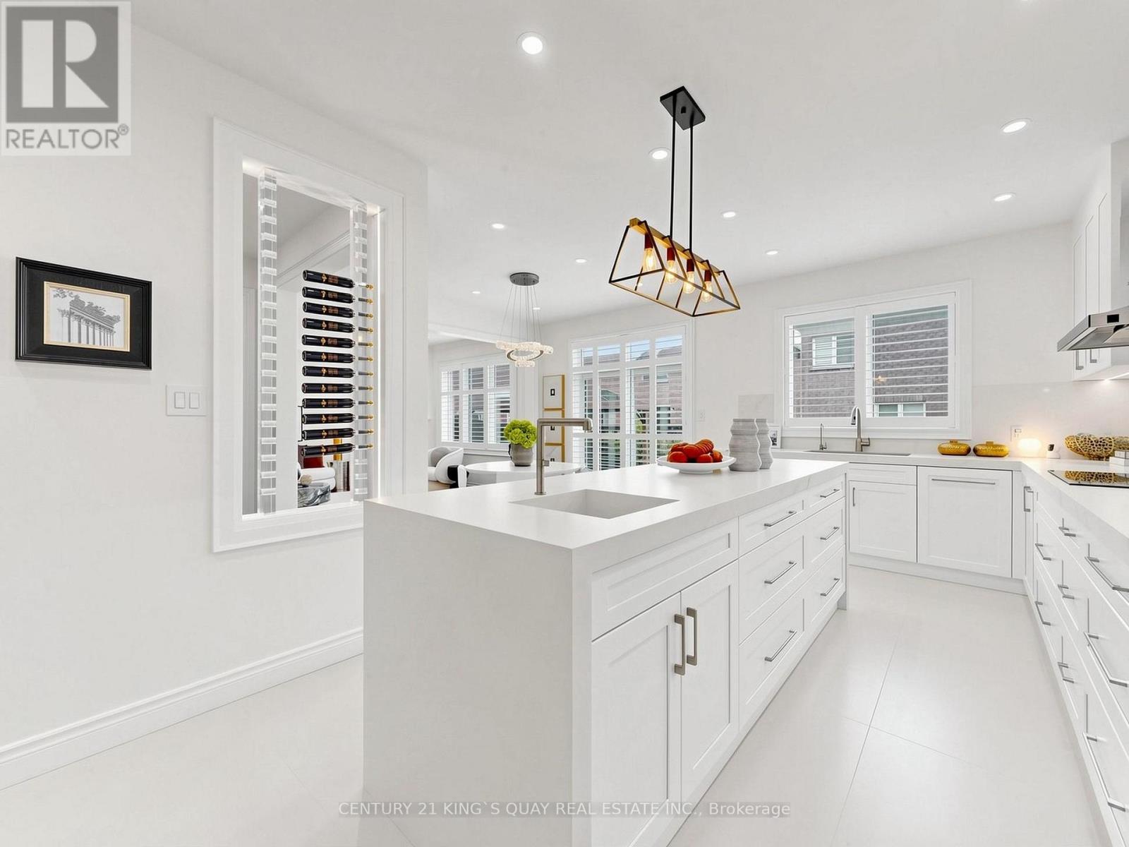 60 ARBOUR DRIVE - 21