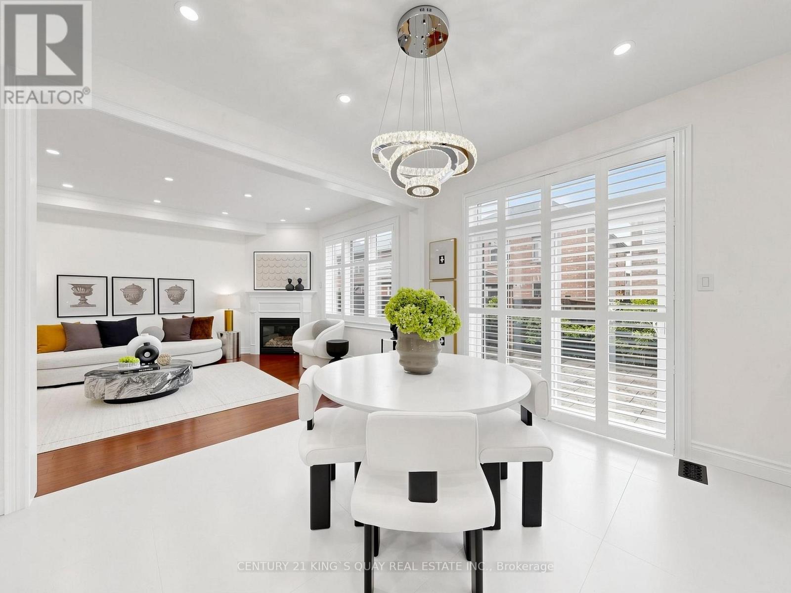 60 ARBOUR DRIVE - 23