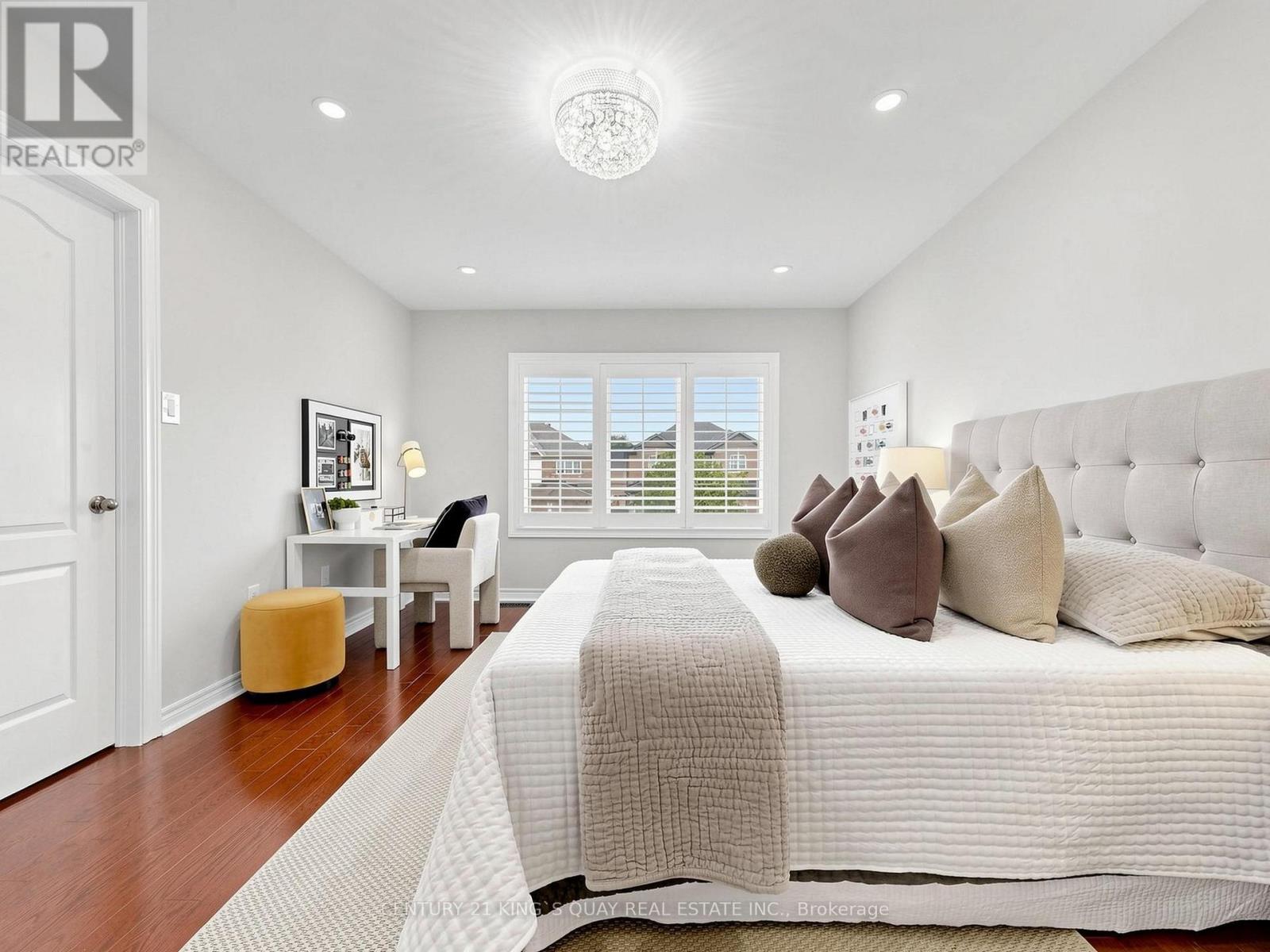 60 ARBOUR DRIVE - 36
