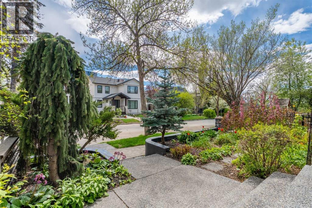 216 4 Avenue NE - 6