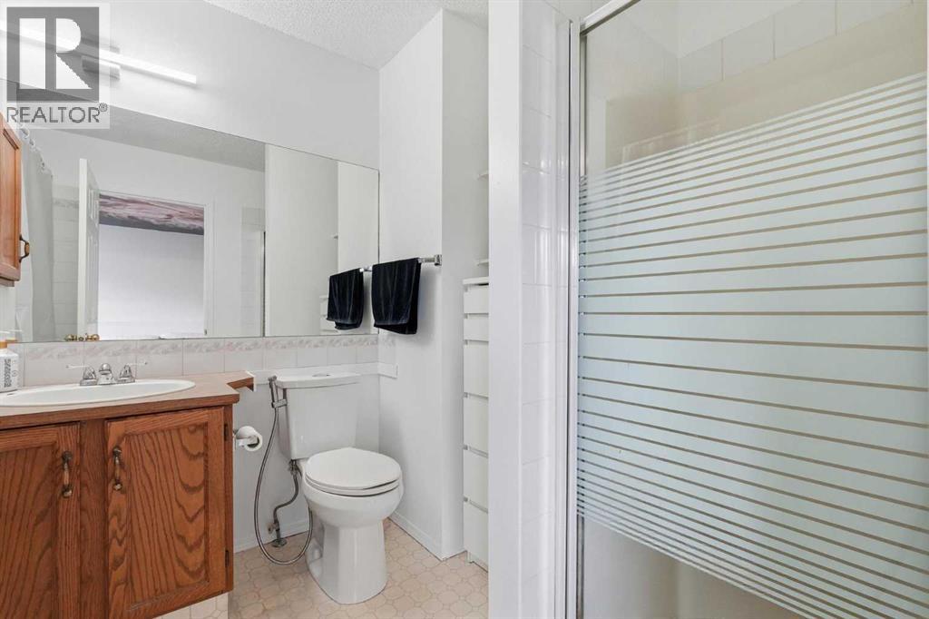 10 Shawbrooke Rise SW - 14